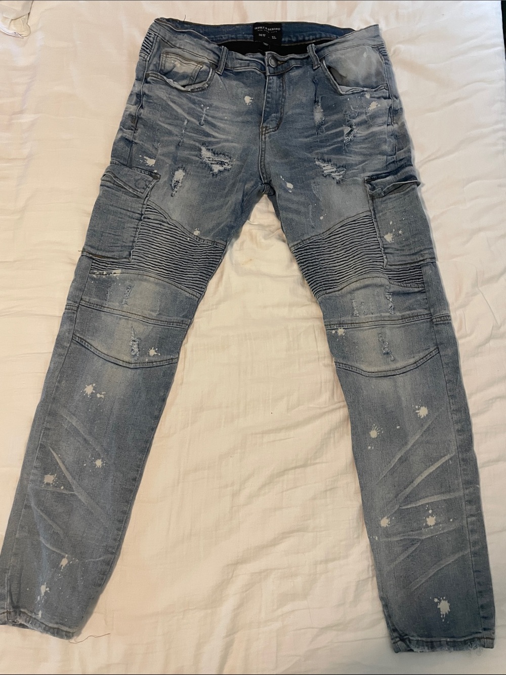 Men's Distressed Light Blue Supply and Demand 36 w XL